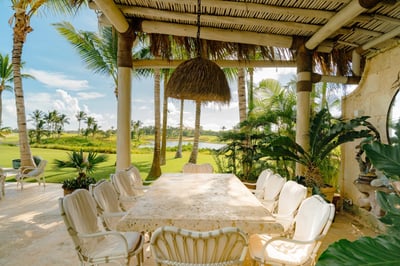 Luxury Villa Photo #16