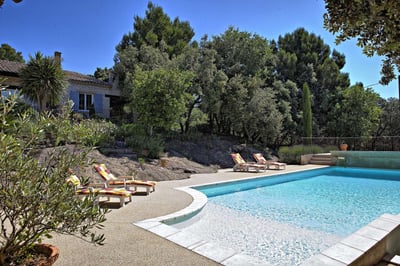 Luxury Villa Photo #7