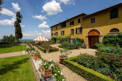 Luxury Villa Photo #5