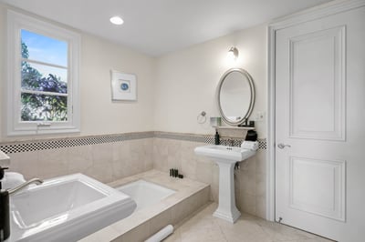 Luxury Villa Photo #53