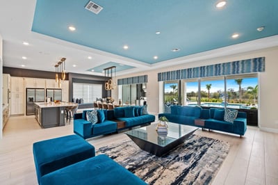 Luxury Villa Photo #21