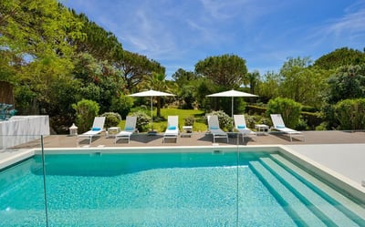 Luxury Villa Photo #6