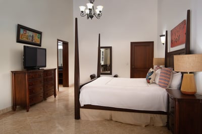 Luxury Villa Photo #21