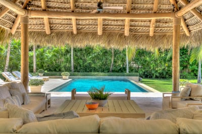 Luxury Villa Photo #3