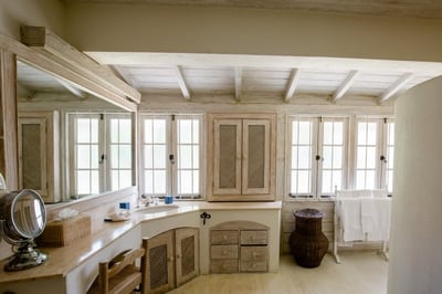 Luxury Villa Photo #40
