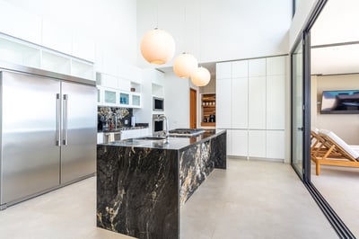 Luxury Villa Photo #33