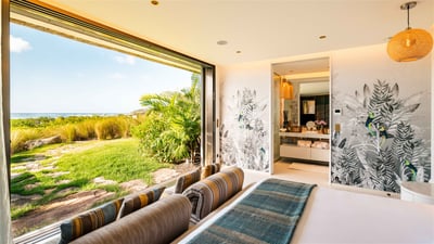 Luxury Villa Photo #52