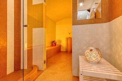 Luxury Villa Photo #30