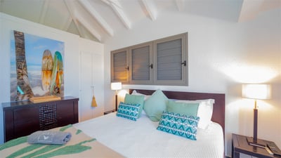 Luxury Villa Photo #38