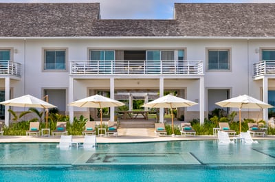 Luxury Villa Photo #3