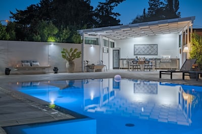Luxury Villa Photo #6