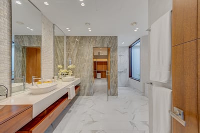 Luxury Villa Photo #41