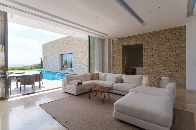 Six Bedroom Seafront Villas