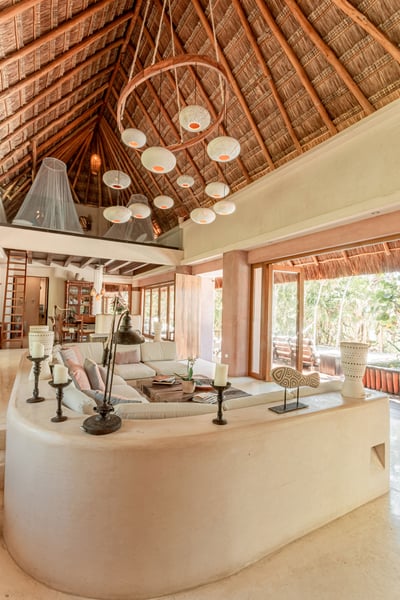 Luxury Villa Photo #17