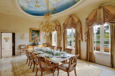 Luxury Villa Photo #14