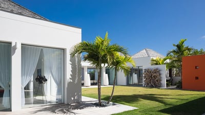 Luxury Villa Photo #24