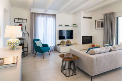 Luxury Villa Photo #21