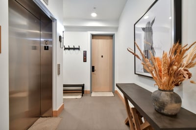 Luxury Villa Photo #18