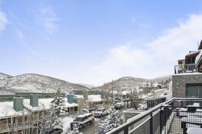 Luxury Villa Photo #32