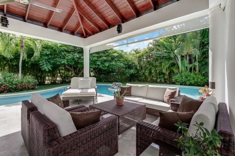 Tropical Oasis Villa