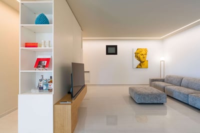 Luxury Villa Photo #23