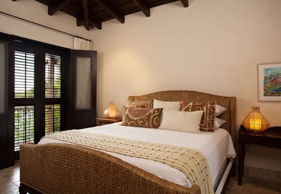 Luxury Villa Photo #16