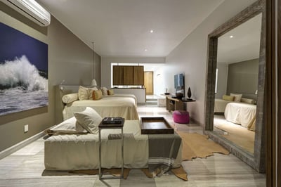 Luxury Villa Photo #44