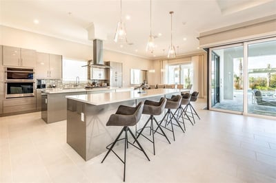 Luxury Villa Photo #12