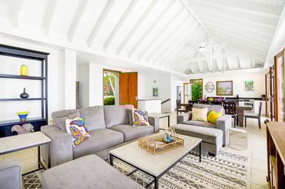 Luxury Villa Photo #20