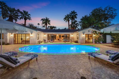 Luxury Villa Photo #18