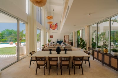 Luxury Villa Photo #13