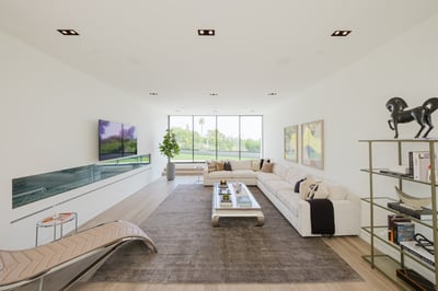 Luxury Villa Photo #19