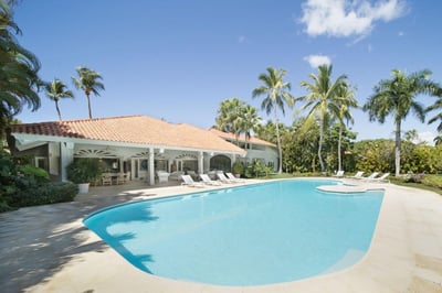 Luxury Villa Photo #2