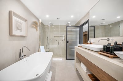 Luxury Villa Photo #38