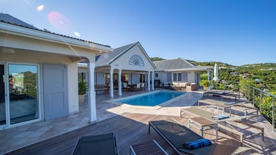 Saint Jean,Les Acajous