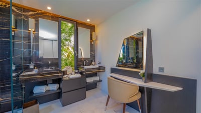 Luxury Villa Photo #65