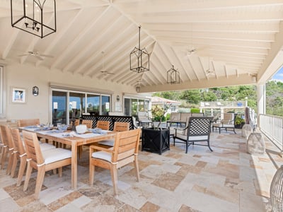 Luxury Villa Photo #20