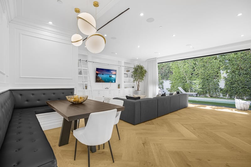 Spaulding Ave Farmhouse