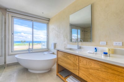 Luxury Villa Photo #46