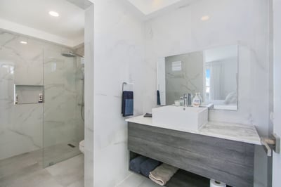 Luxury Villa Photo #56