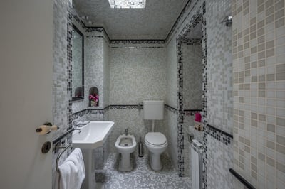 Luxury Villa Photo #48