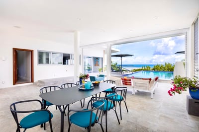 Luxury Villa Photo #24