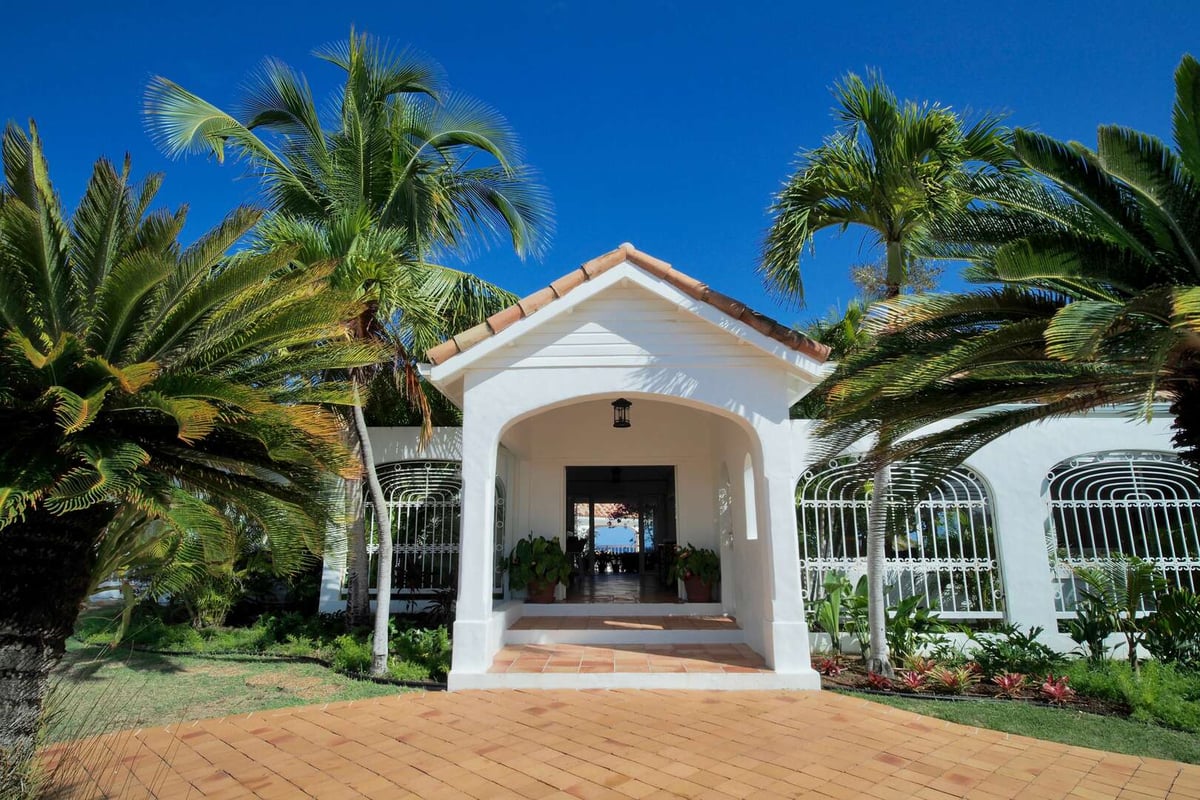 Villa La Riviera villa rental in Les Terres Basses - 17