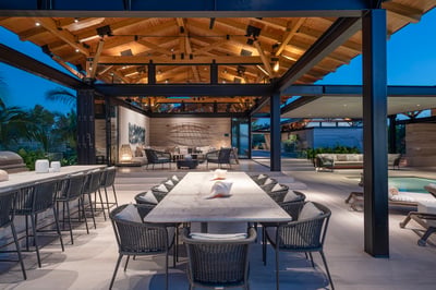 Luxury Villa Photo #15