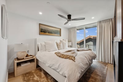 Luxury Villa Photo #15
