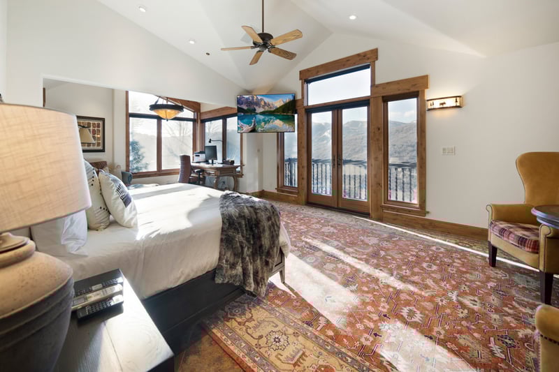 Timber Lodge at the Oaks