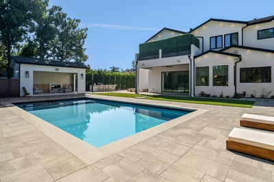 Luxury Villa Photo #4