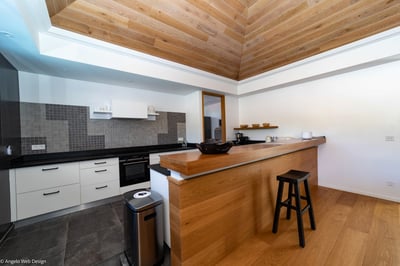 Luxury Villa Photo #15