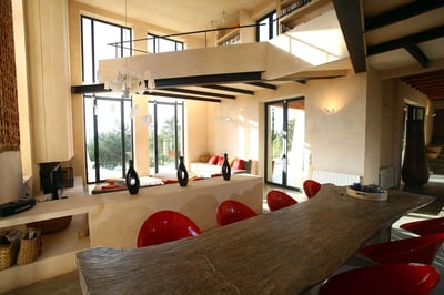 Luxury Villa Photo #13