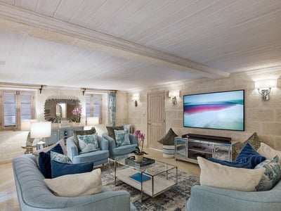 Luxury Villa Photo #11